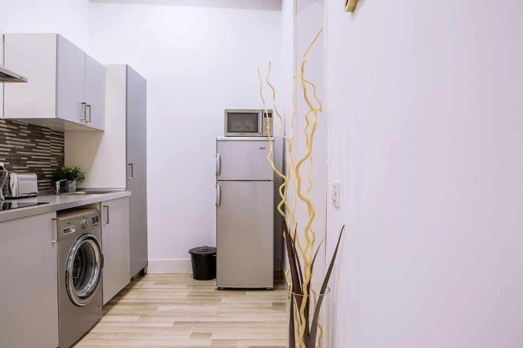 Apartamento en el corazón de Madrid. +Netflix :-) Exterior foto